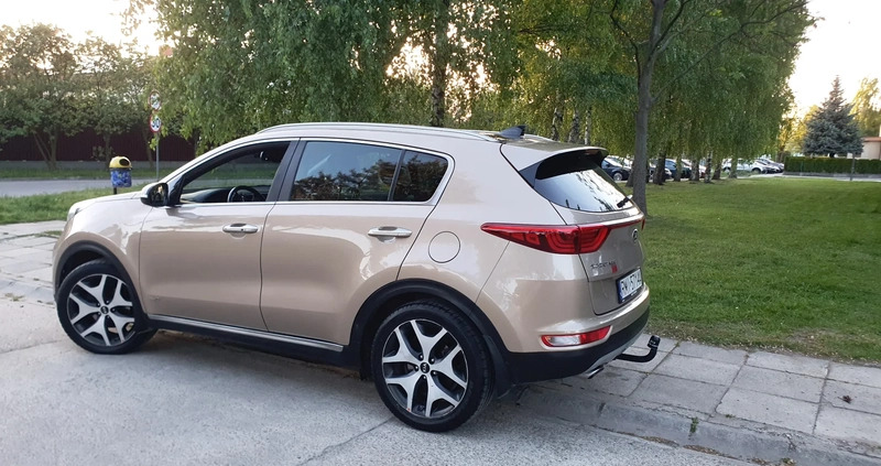 Kia Sportage cena 97800 przebieg: 138000, rok produkcji 2018 z Mielec małe 379